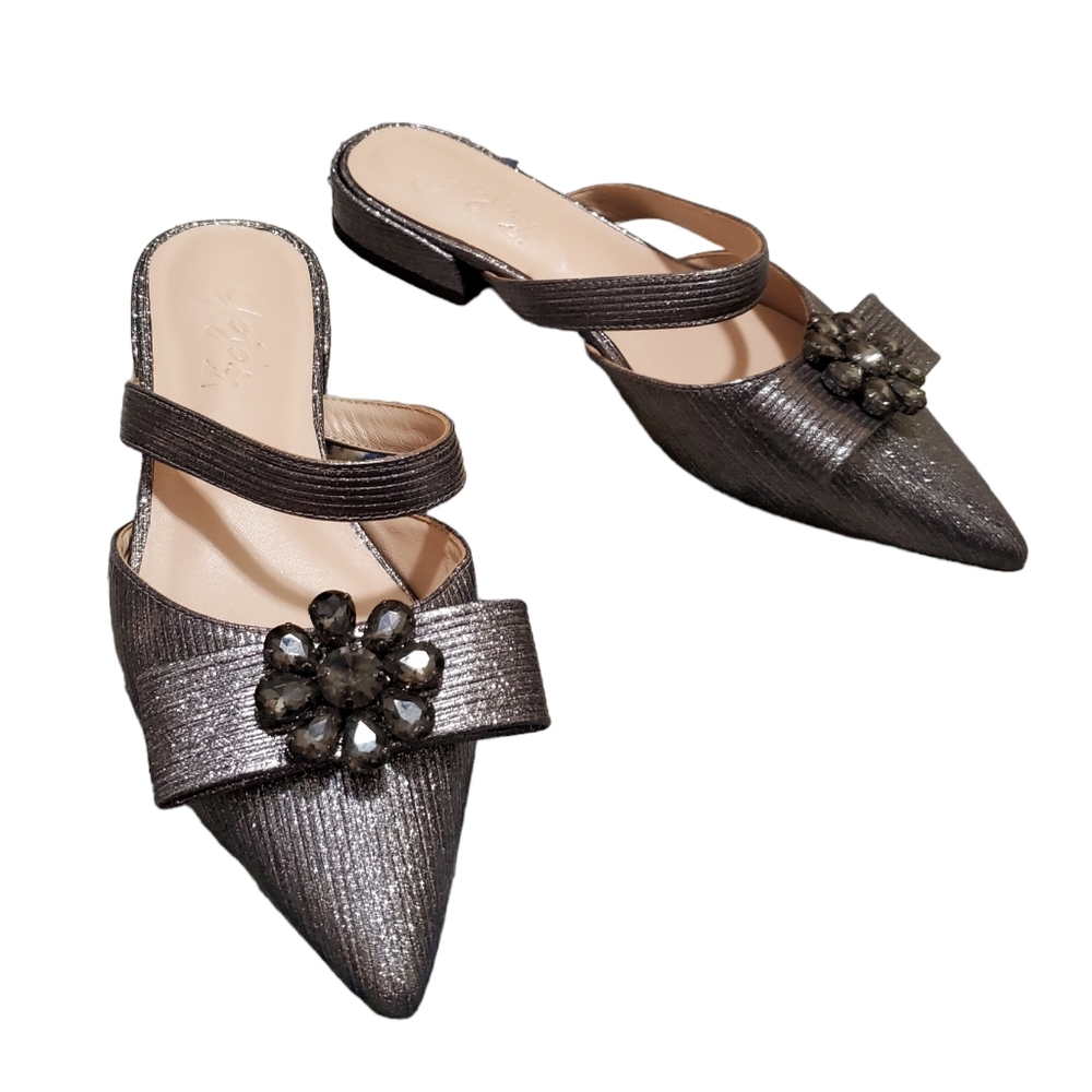 Jojos Fadekemi Slide Metallic Pewter Jeweled Flow… - image 1